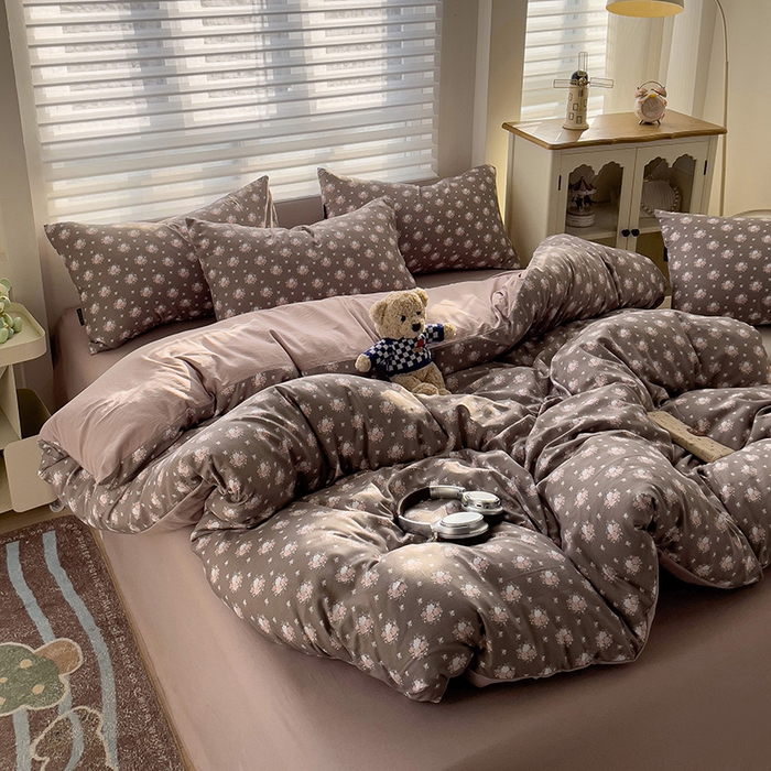 91家纺网 家纺一手货源 找家纺 娜娜2025新款A类针织双层纱印花四件套 太阳花