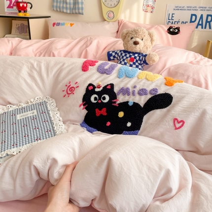 91家纺网 家纺一手货源 找家纺 （总）雨帆家纺 2025新款水洗棉卡通毛巾绣四件套