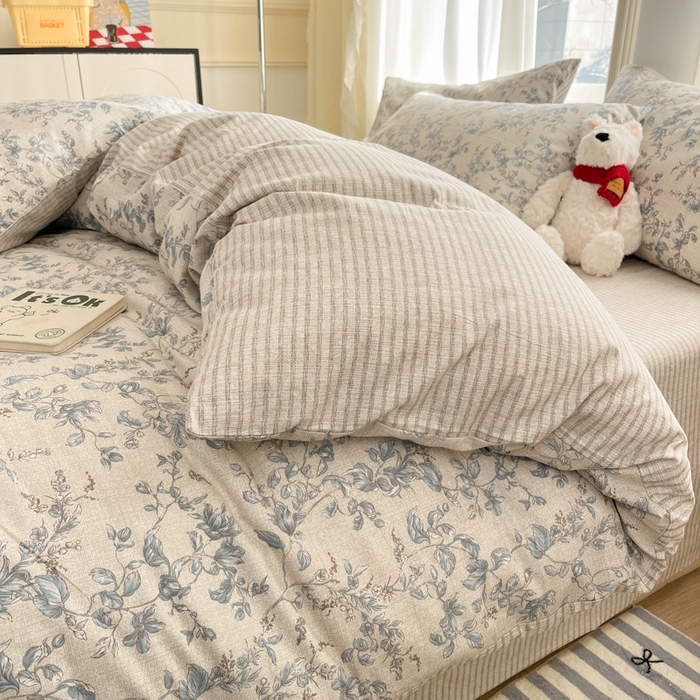 91家纺网 家纺一手货源 找家纺 捌月 2025新款13372喷气全棉四件套-花园里系列 流年