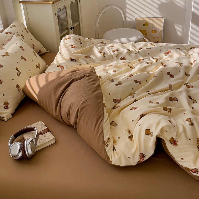 91家纺网 家纺一手货源 找家纺 娜娜2025新款A类针织双层纱印花四件套 小狗皮皮