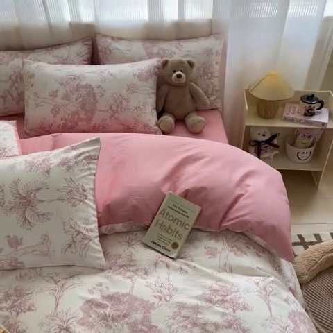 91家纺网 家纺一手货源 找家纺 雅居纺家纺 2025新款全棉小清新四件套 粉色花园