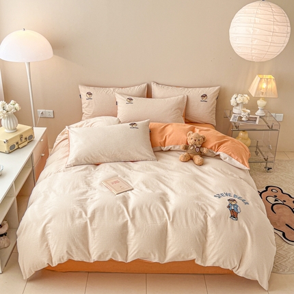 91家纺网 家纺一手货源 找家纺 （总）2025新款A类全棉色织水洗棉可爱小熊刺绣四件套