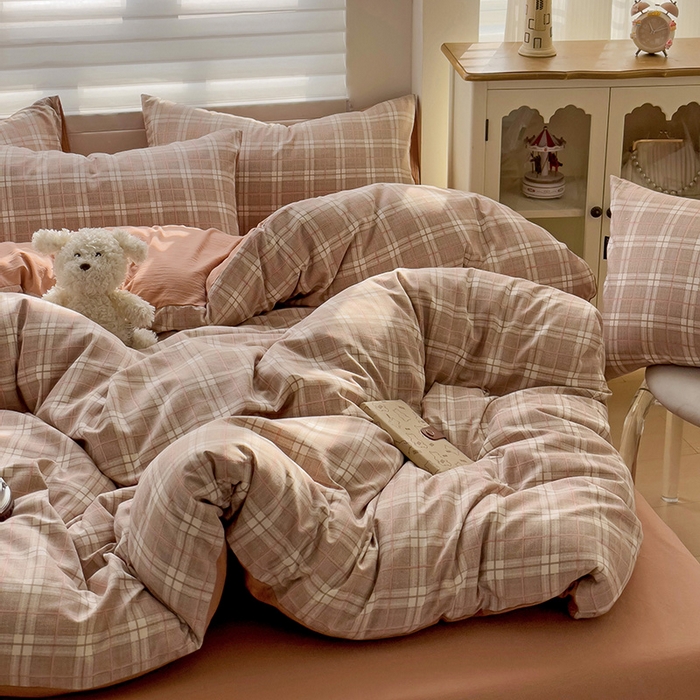 91家纺网 家纺一手货源 找家纺 娜娜2025新款A类针织双层纱印花四件套 格子先生-咖