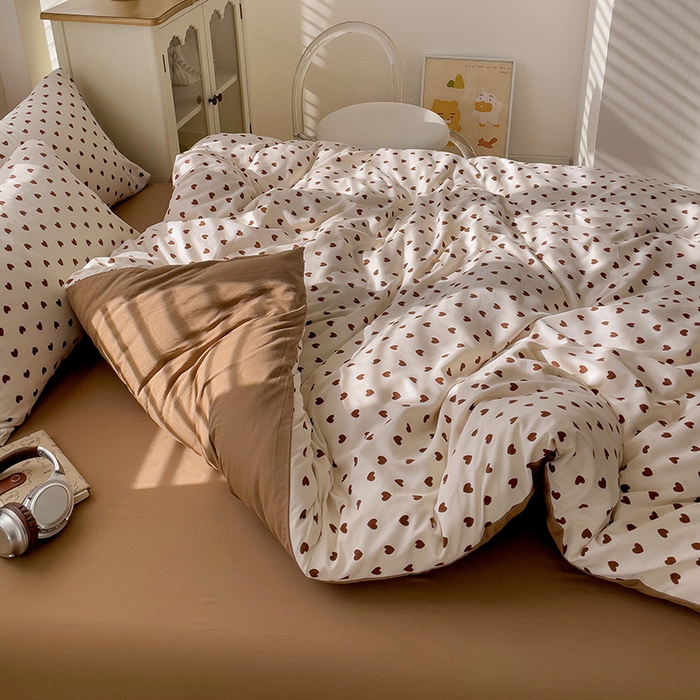 91家纺网 家纺一手货源 找家纺 娜娜2025新款A类针织双层纱印花四件套 心心相印