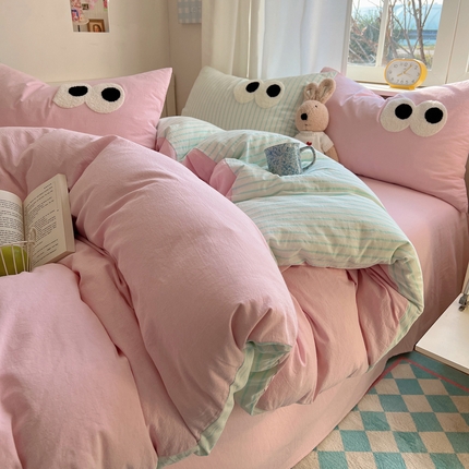 桃子家居 2026新款A类ins色织水洗棉纯棉大眼睛毛巾绣混搭撞色少女多巴胺系列四件套 色织水洗棉-大眼蓝条粉2