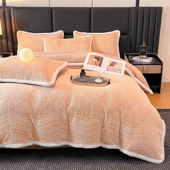 91家纺网 家纺一手货源 找家纺 畅畅家纺 2025新款兔毛绒大包边雕花牛奶绒绒四件套 江南-黄