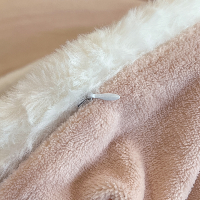 91家纺网 家纺一手货源 找家纺 畅畅家纺 2025新款兔毛绒大包边雕花牛奶绒绒四件套 森林奇境-卡其