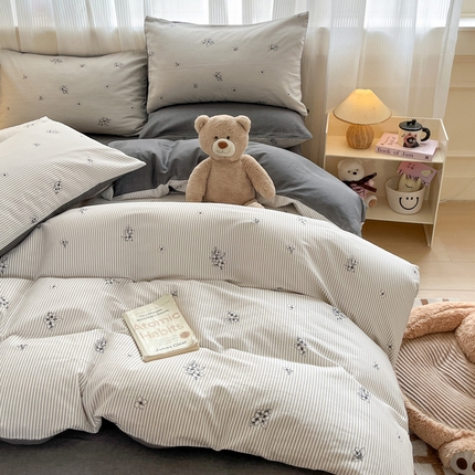 雅居纺家纺 2025新款全棉小清新四件套 炫染小花