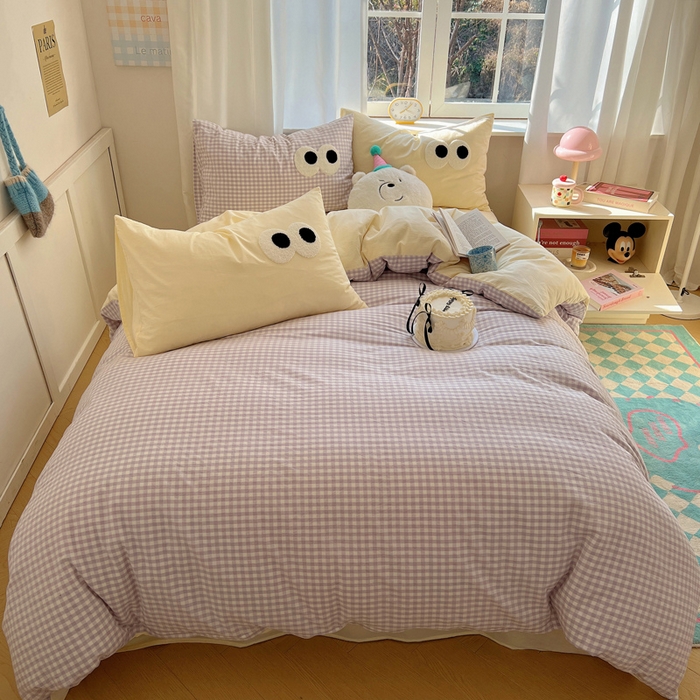 91家纺网 家纺一手货源 找家纺 桃子家居 2026新款A类ins色织水洗棉纯棉大眼睛毛巾绣混搭撞色少女多巴胺系列四件套 色织水洗棉-大眼黄紫格2