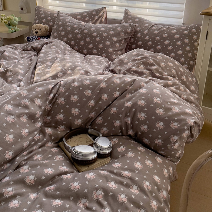 91家纺网 家纺一手货源 找家纺 娜娜2025新款A类针织双层纱印花四件套 太阳花