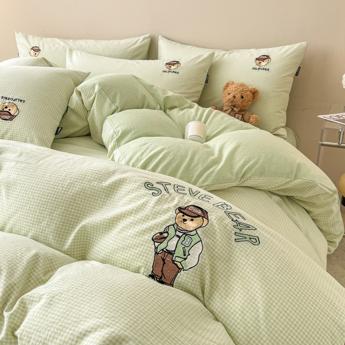 91家纺网 家纺一手货源 找家纺 （总）2025新款A类全棉色织水洗棉可爱小熊刺绣四件套