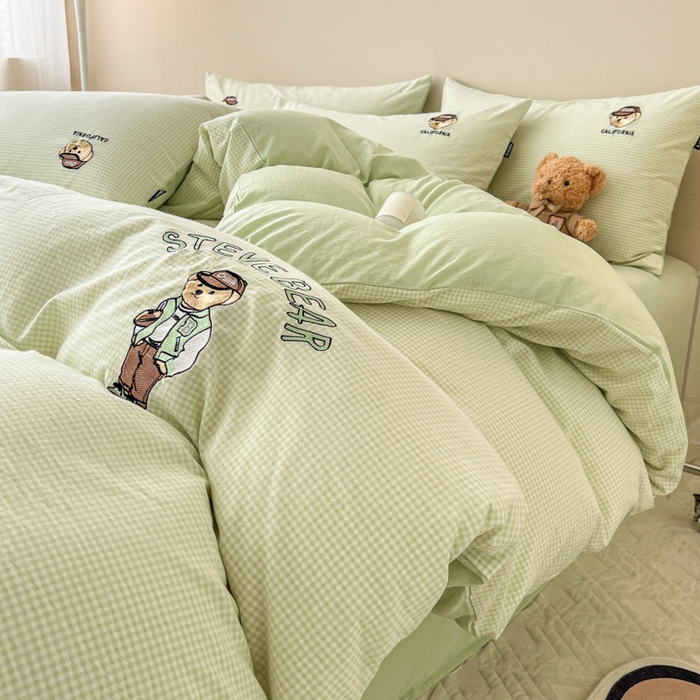 91家纺网 家纺一手货源 找家纺 （总）2025新款A类全棉色织水洗棉可爱小熊刺绣四件套