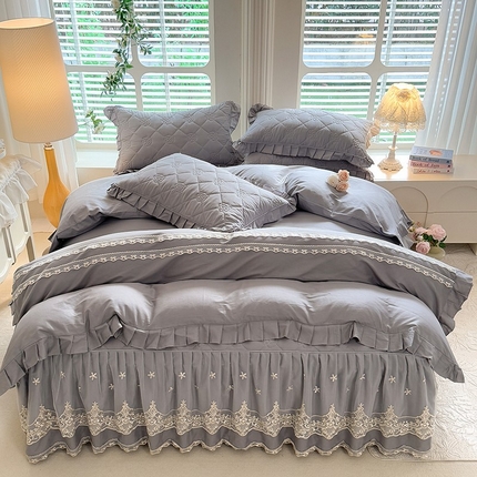 91家纺网 家纺一手货源 找家纺 （总）美达家纺 2025新款山茶花系列纯色A类全棉单层床裙四件套