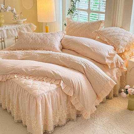 91家纺网 家纺一手货源 找家纺 （总）美达家纺 2025新款山茶花系列纯色A类全棉半夹棉床裙四件套