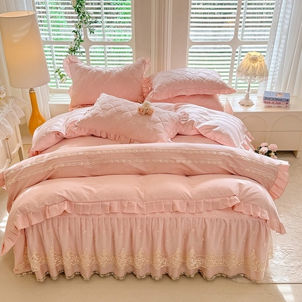 91家纺网 家纺一手货源 找家纺 美达家纺 2025新款山茶花系列纯色A类全棉单层床裙四件套 山茶花-浅玉