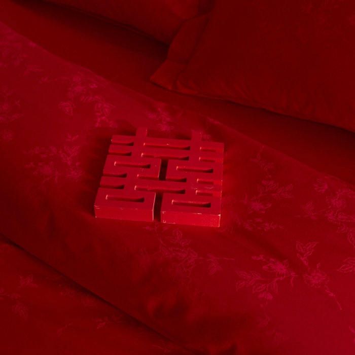 91家纺网 家纺一手货源 找家纺 欧乐蒂 2025新款高支高密提花婚庆四件套 叶叶情深