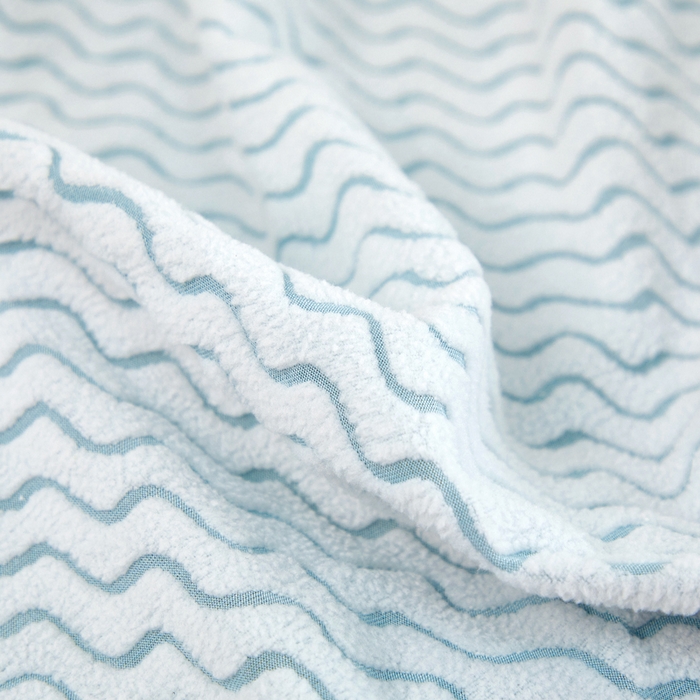 91家纺网 家纺一手货源 找家纺 千彤沙发垫 2025新款阳离子水波纹弹力床头罩 水波纹-浅蓝