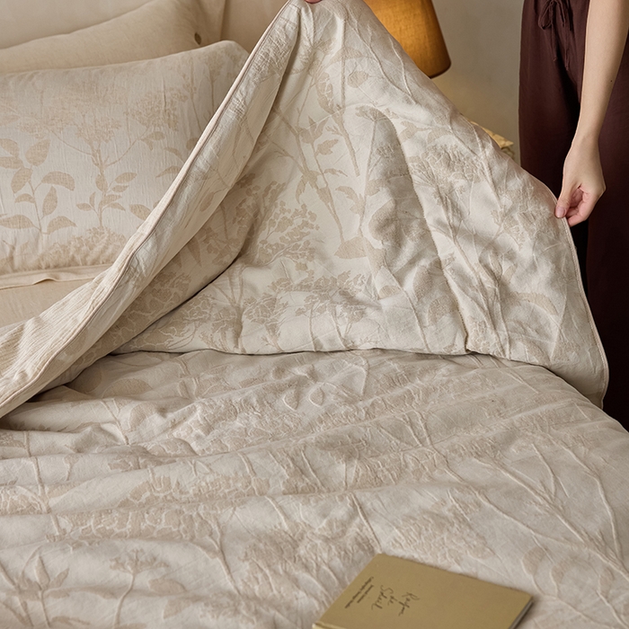 91家纺网 家纺一手货源 找家纺 2025春夏新品棉麻春秋被冬被全系列被子被芯 醉春烟