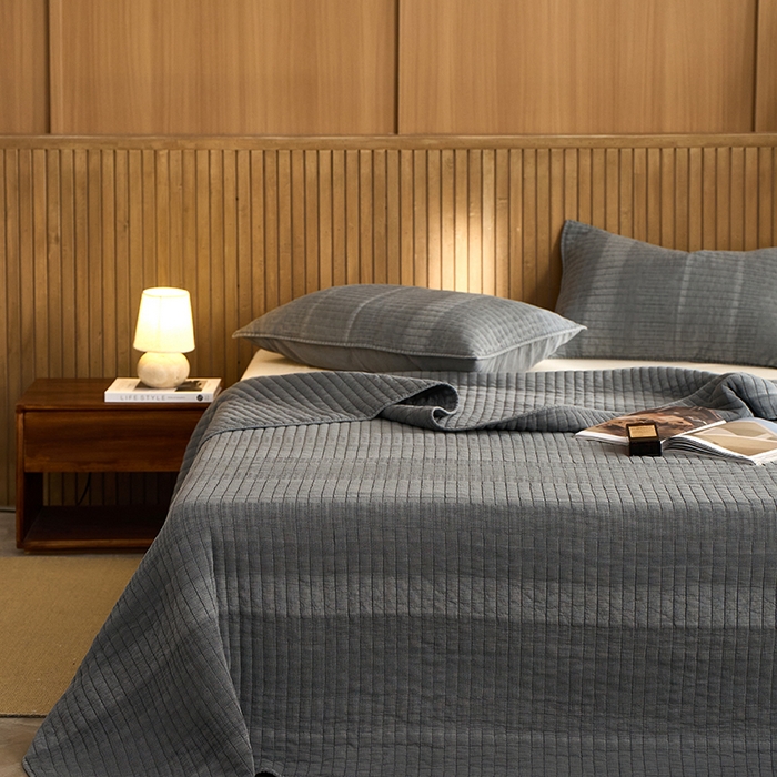 91家纺网 家纺一手货源 找家纺 2025新款全棉纱洗床盖三件套-艾伦 艾伦-深灰