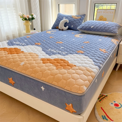 91家纺网 家纺一手货源 找家纺 （买家秀 爆款不断货）A类母婴级卡通牛奶绒床笠珊瑚绒床笠雪花绒床笠牛奶绒床罩珊瑚绒儿童牛奶绒夹棉床笠 月半星辰