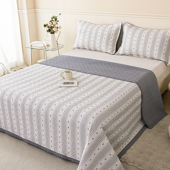 91家纺网 家纺一手货源 找家纺 2025新款13070双面全棉砂洗大直边床盖三件套四件套 雅梦