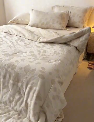 91家纺网 家纺一手货源 找家纺 2025春夏新品棉麻春秋被冬被全系列被子被芯 流年