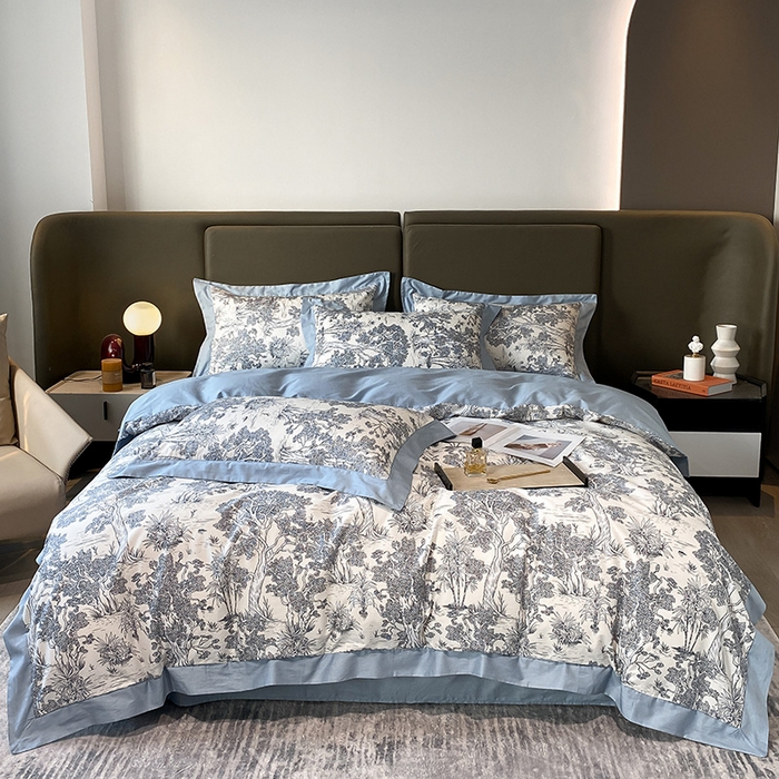 91家纺网 家纺一手货源 找家纺 2025新款全棉四件套-法式花卉宽边系列（场景二） 山茶花蓝