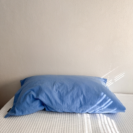 91家纺网 家纺一手货源 找家纺 2025新款40水洗棉单枕套有一点蓝系列 有点蓝