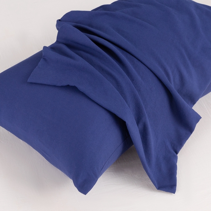 91家纺网 家纺一手货源 找家纺 2025新款跨境外贸纯色磨毛枕套 藏青