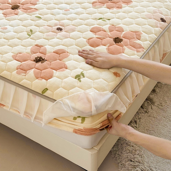 91家纺网 家纺一手货源 找家纺 （买家秀 爆款不断货）A类母婴级卡通牛奶绒床笠珊瑚绒雪花绒床笠儿童牛奶绒夹棉床笠花边款牛奶绒花边床笠 花边款--律动萱花