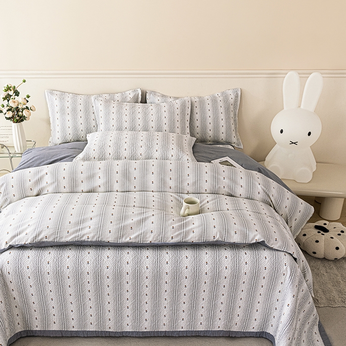 91家纺网 家纺一手货源 找家纺 2025新款13070双面全棉砂洗大直边床盖三件套四件套 雅梦