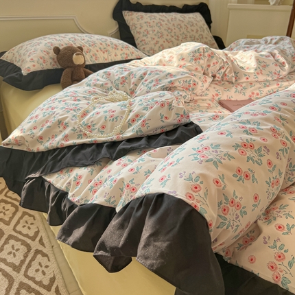 91家纺网 家纺一手货源 找家纺 （总）子钦家纺 2025新款赫本风云朵棉法式花边床单床裙床笠款四件套