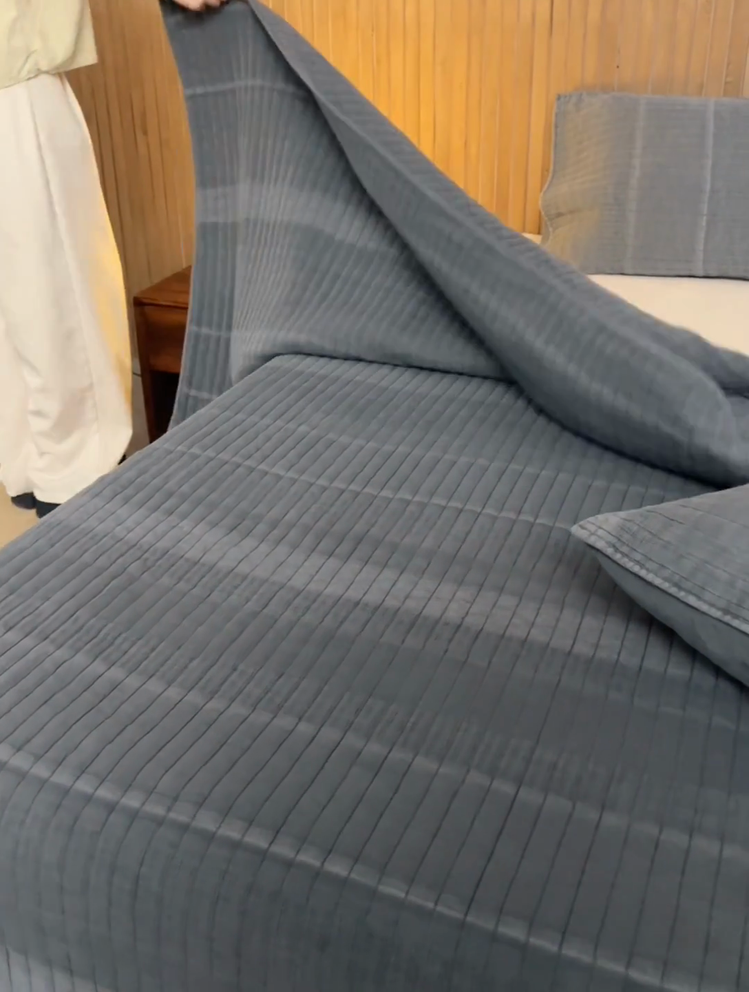 91家纺网 家纺一手货源 找家纺 2025新款全棉纱洗床盖三件套-艾伦 艾伦-深灰