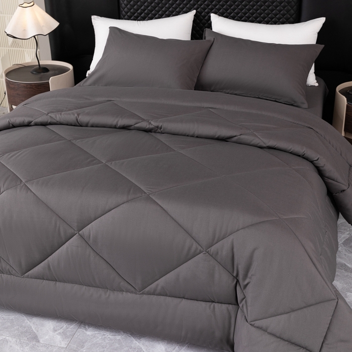 91家纺网 家纺一手货源 找家纺 2025新款美国跨境被芯四季被子三件套 黑色