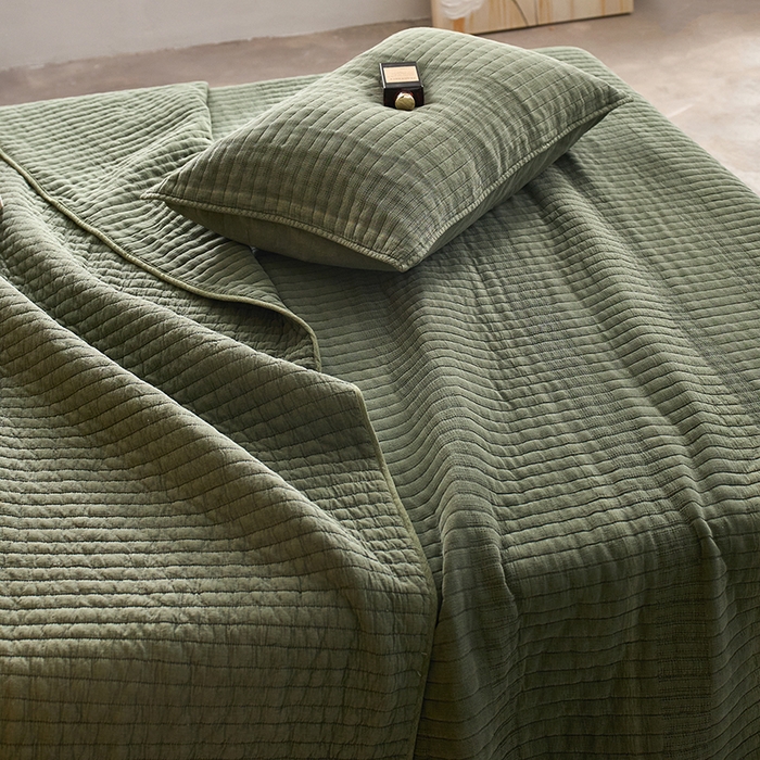 91家纺网 家纺一手货源 找家纺 2025新款全棉纱洗床盖三件套-艾伦 艾伦-军绿