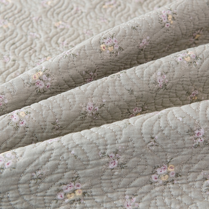 91家纺网 家纺一手货源 找家纺 2025新款13070双面全棉砂洗大直边床盖三件套四件套 雨溪