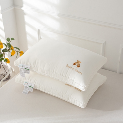 萌番宝 2025新款小熊60支铂金小熊纤维枕枕头枕芯护颈椎枕 白色小熊