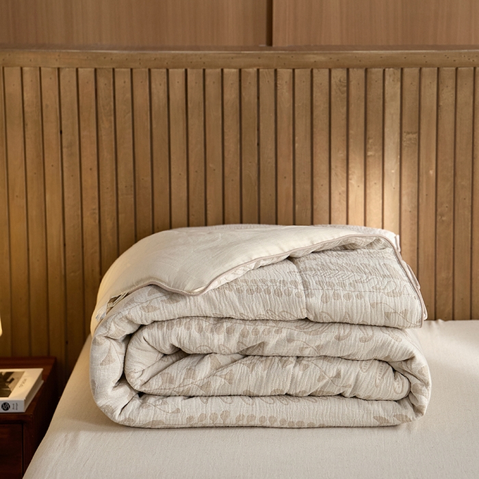 91家纺网 家纺一手货源 找家纺 2025春夏新品棉麻春秋被冬被全系列被子被芯 铃兰颂-米白