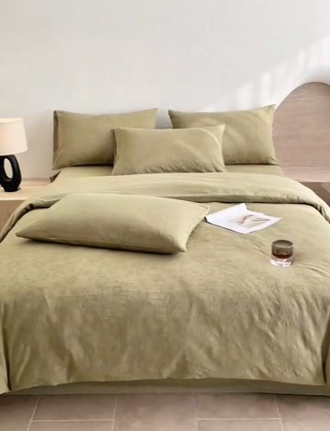 91家纺网 家纺一手货源 找家纺 2025新款全棉三层纱浮雕大提花四件套系列 芳菲-橄榄绿