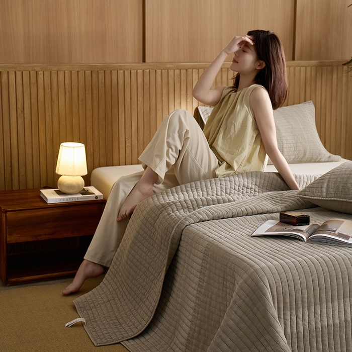 91家纺网 家纺一手货源 找家纺 2025新款全棉纱洗床盖三件套-艾伦 艾伦-米灰