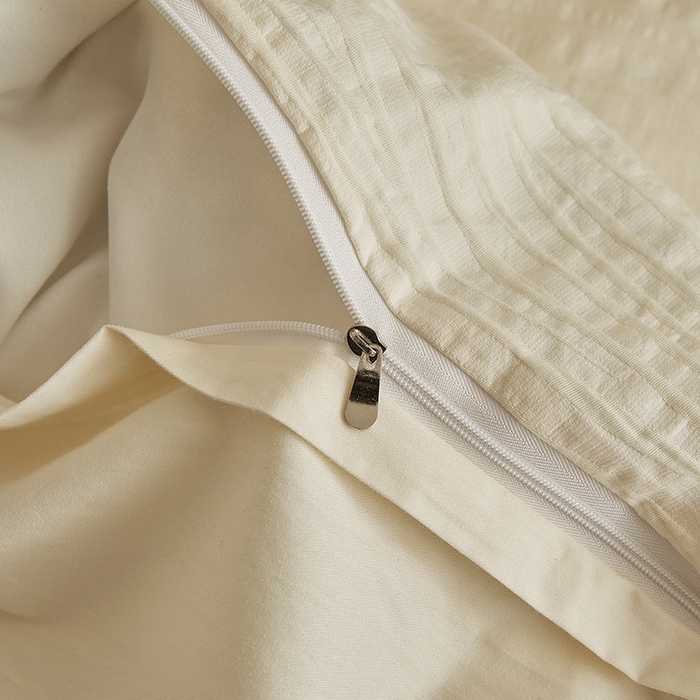 91家纺网 家纺一手货源 找家纺 2025新款全棉三层纱浮雕大提花四件套系列 恒久-米白