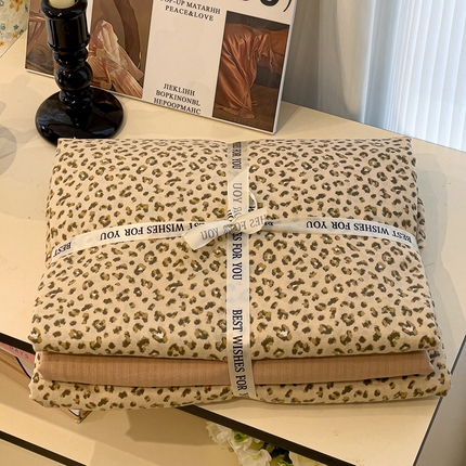 奈颜 2025新款爆款云感提花双层纱裸睡四件套-叠拍图 豹纹咖