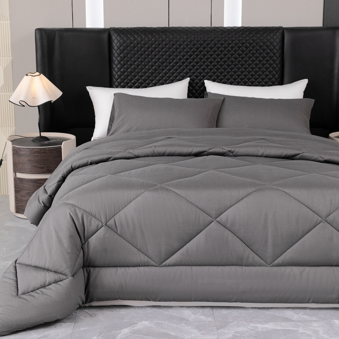 91家纺网 家纺一手货源 找家纺 2025新款美国跨境被芯四季被子三件套 灰色