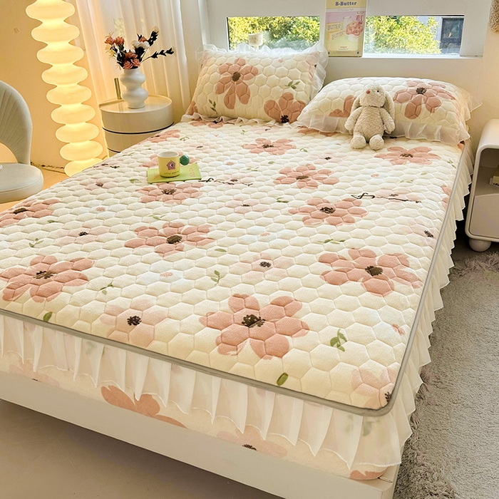 91家纺网 家纺一手货源 找家纺 （买家秀 爆款不断货）A类母婴级卡通牛奶绒床笠珊瑚绒雪花绒床笠儿童牛奶绒夹棉床笠花边款牛奶绒花边床笠 花边款--律动萱花