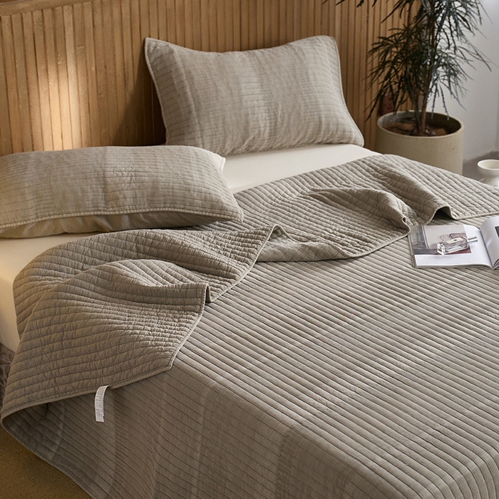 91家纺网 家纺一手货源 找家纺 2025新款全棉纱洗床盖三件套-艾伦 艾伦-米灰