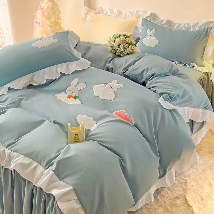 91家纺网 家纺一手货源 找家纺 慕语家纺 2025新款韩版水洗磨毛棉卡通贴布绣四件套-云朵兔 云朵兔-蓝灰