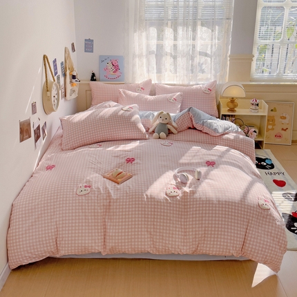 91家纺网 家纺一手货源 找家纺 梦之岛 2025云朵棉ins格子小兔可爱毛巾绣四件套 格子小兔-粉