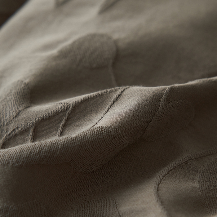 91家纺网 家纺一手货源 找家纺 2025春夏新品染色水洗大提花单品被套 叶影-浅灰