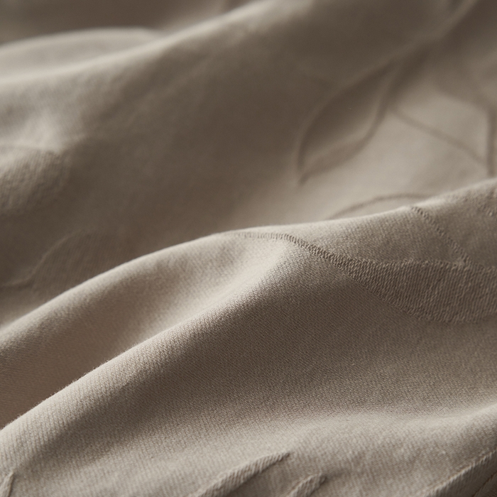 91家纺网 家纺一手货源 找家纺 2025春夏新品染色水洗大提花单品被套 叶影-卡其