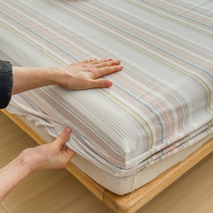 91家纺网 家纺一手货源 找家纺 2025新款简约款色织水洗棉单品床笠 沐妍粉